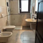 Aia Leccioni *