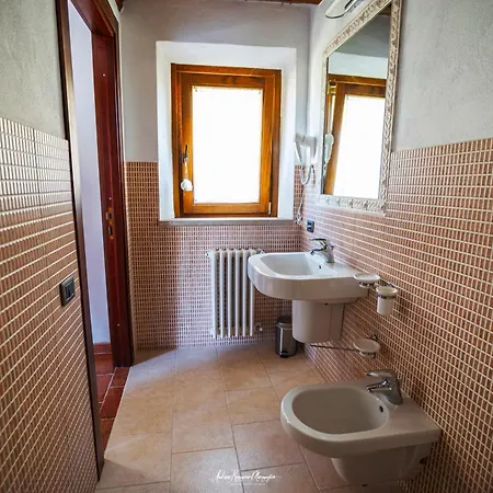 Alojamento de Turismo Rural Aia Leccioni *