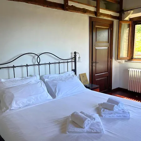 Aia Leccioni Farm stay